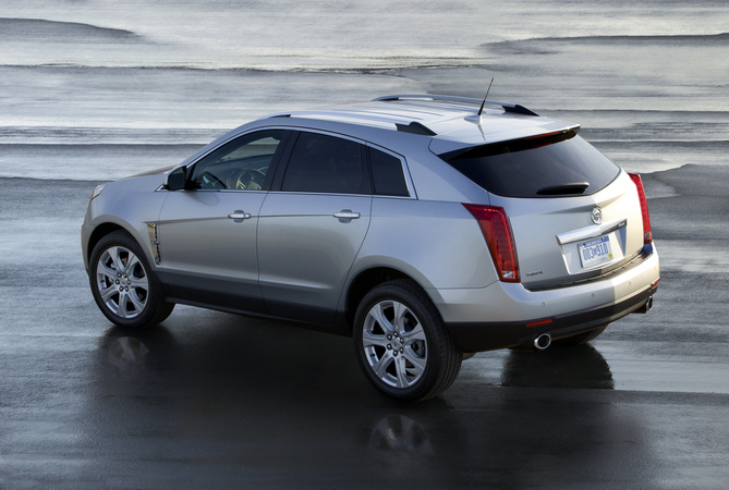 Cadillac SRX AWD Performance Collection