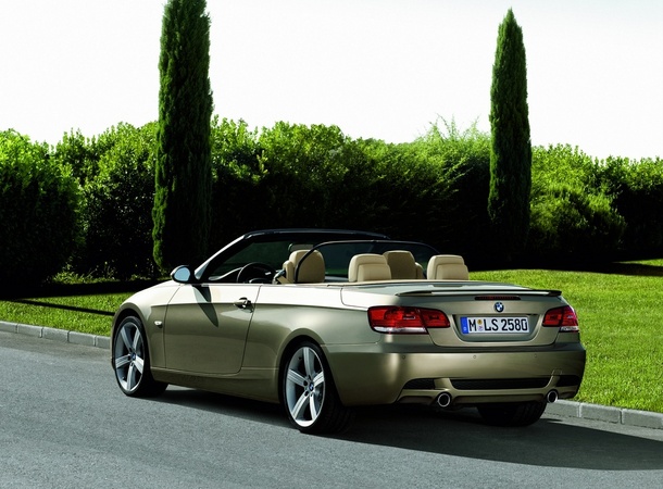 BMW 330d Cabrio (E93)