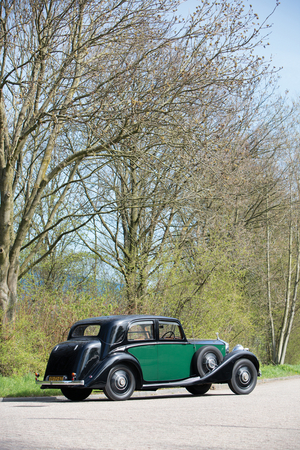 Rolls-Royce 25/30 Sports Saloon by James Young