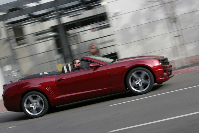 Chevrolet Camaro Convertible 2SS