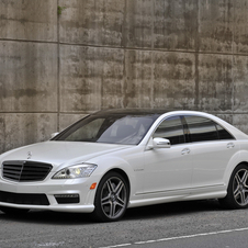 Mercedes-Benz S65 AMG Sedan