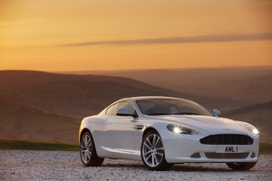 Refreshed DB9 presented by Aston Martin