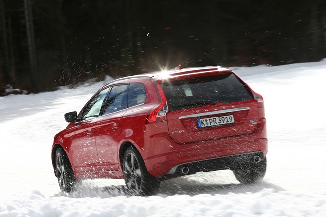 Volvo XC60 D3 R-Design Momentum