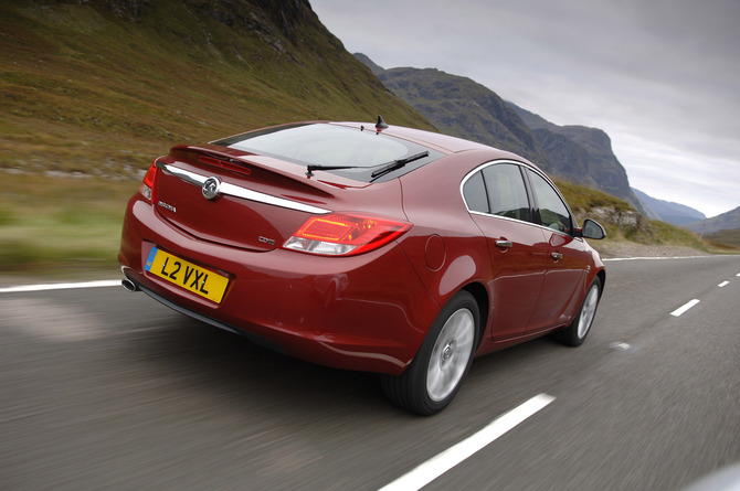 Vauxhall Insignia Hatchback 2.0 CDTi 160hp SE (Auto)