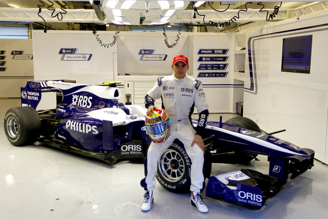 Williams confirms Maldonado for 2011 Williams confirms Maldonado for 2011