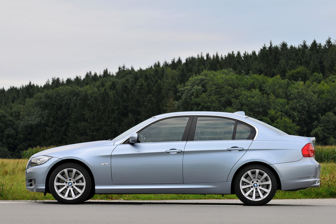 BMW 3 Series Gen.5