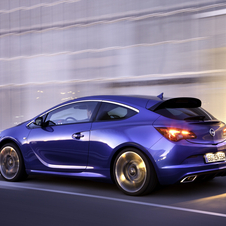 Opel Astra GTC 2.0 Turbo OPC 