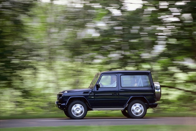 Mercedes-Benz G 500