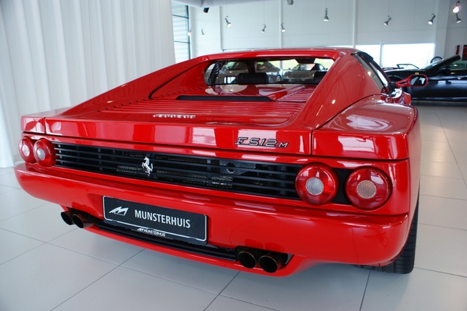 Ferrari F512 M