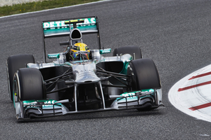 Mercedes and Pirelli tested for three days over 1,000km