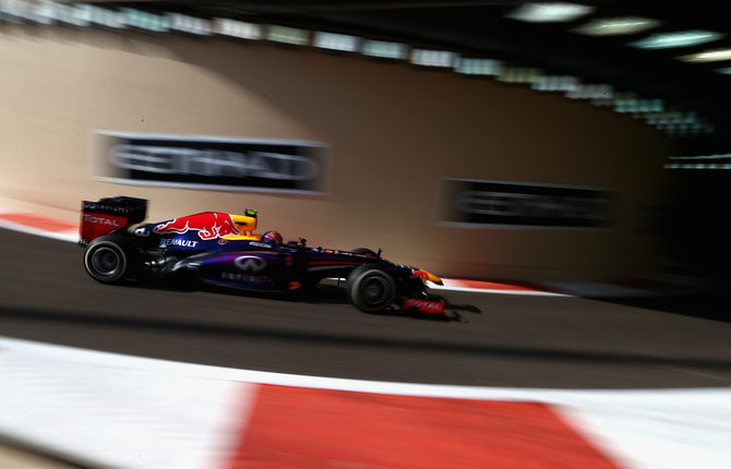 Mark Webber Takes Second Pole of the Year in Abu Dhabi