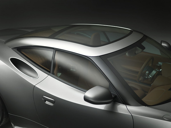 The B6 Coupe has a completely glass roof