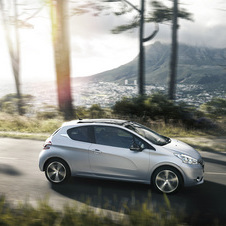 Peugeot 208 SE Style 1.2 VTi