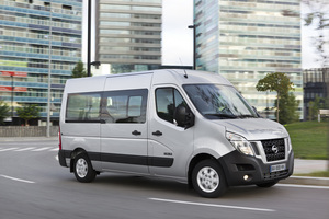 Nissan NV400 Combi 9 L1H1 3T 2.3 dCi Comfort