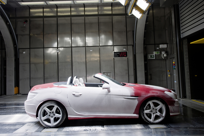 New Mercedes-Benz wind tunnels ready for extreme climates