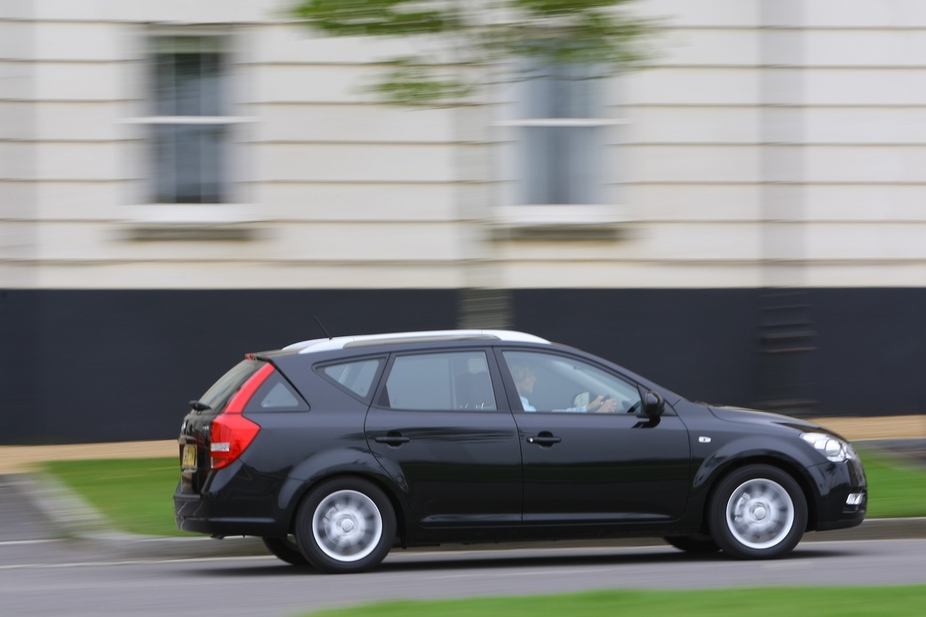 Kia cee'd SW 1.4 CVVT 109cv EX ISG (09)