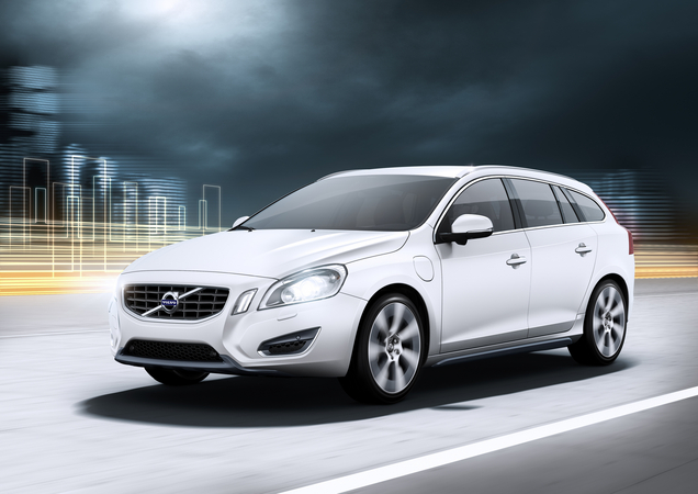 V60 Plug-in Hybrid: world’s first diesel Plug-in Hybrid debuts in Geneva V60 Plug-in Hybrid: world’s first diesel Plug-in Hybrid debuts in Geneva