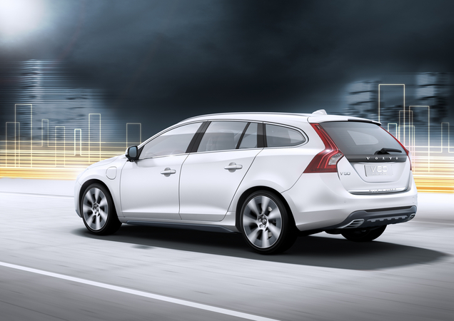 V60 Plug-in Hybrid: world’s first diesel Plug-in Hybrid debuts in Geneva V60 Plug-in Hybrid: world’s first diesel Plug-in Hybrid debuts in Geneva