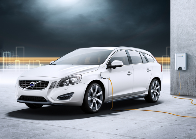 V60 Plug-in Hybrid: world’s first diesel Plug-in Hybrid debuts in Geneva V60 Plug-in Hybrid: world’s first diesel Plug-in Hybrid debuts in Geneva