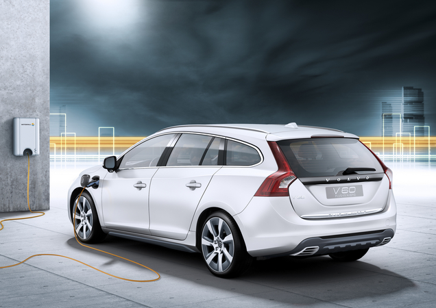 V60 Plug-in Hybrid: world’s first diesel Plug-in Hybrid debuts in Geneva V60 Plug-in Hybrid: world’s first diesel Plug-in Hybrid debuts in Geneva