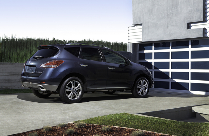 Re-styled Murano presented by Nissan Re-styled Murano presented by Nissan