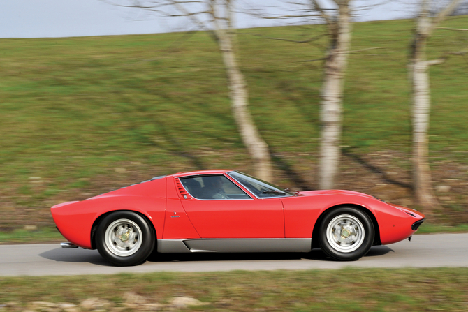 Lamborghini Miura P400S