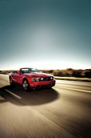 Ford Mustang V6 Premium Convertible