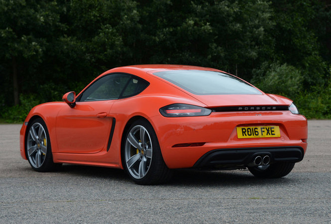 Porsche 718 Cayman S PDK