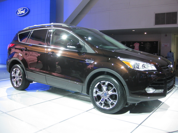 Ford Escape 2.0-liter EcoBoost I-4 AWD