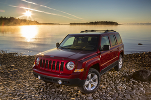 The Jeep Patriot and Compass both get new six-speed transmissions