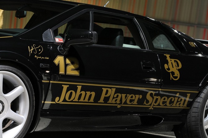 Coolest Car You Will See Today: 485hp John Player-Liveried Lotus Esprit V8