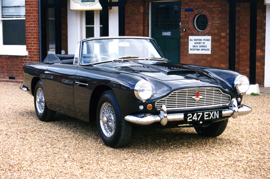 Aston Martin DB4 Convertible