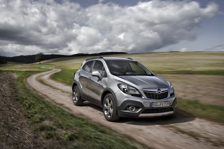 The Mokka gets the 136hp version of the 1.6 CDTI engine, belonging to the new family of engines from the German brand