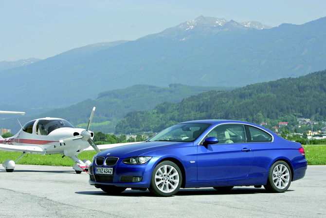 BMW 330i Coupé Automatic