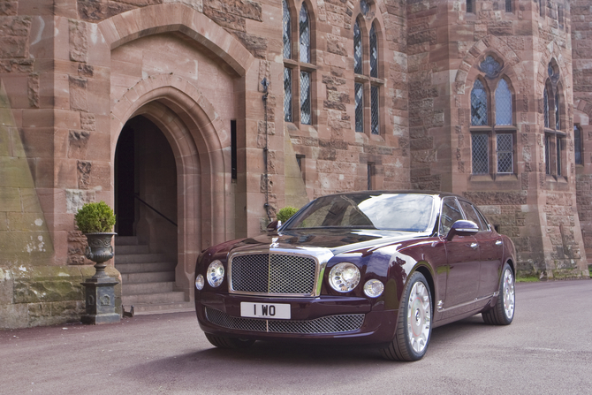 Bentley Building 60 Mulsanne Diamond Jubilee Editions Bentley Building 60 Mulsanne Diamond Jubilee Editions