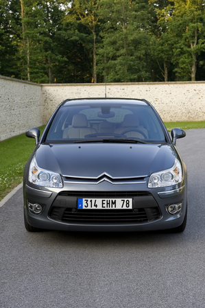 Citroën C4 1.6 eHDI 110 Exclusive CMP6 17