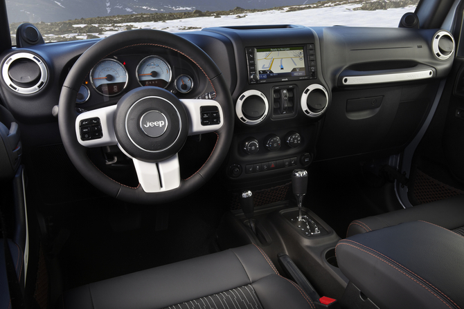 Jeep Wrangler and Liberty Arctic Editions Add Winter-Themed Exterior and Interior Jeep Wrangler and Liberty Arctic Editions Add Winter-Themed Exterior and Interior