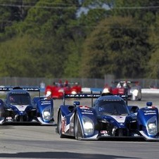 Audi and Peugeot fighting for victory in the 24 Hours of Le Mans