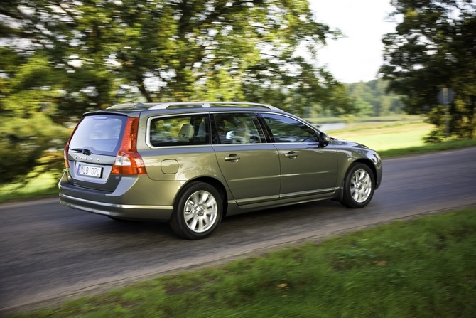 Volvo V70 2.0D Momentum