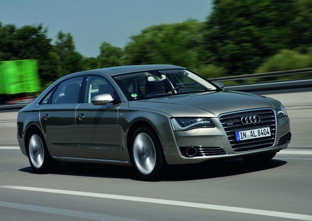 Audi A8 L 4.0 V8 TFSI quattro tiptronic