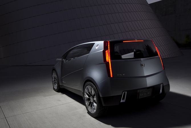 Cadillac Urban Luxury Concept under the spotlight in LA Cadillac Urban Luxury Concept under the spotlight in LA