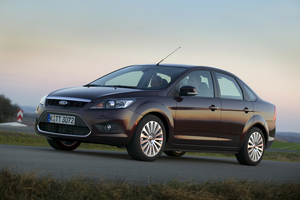 Ford Focus 1.4i Saloon