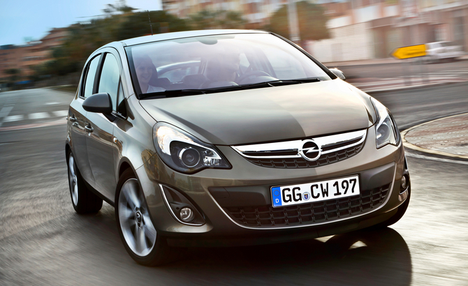 Opel Corsa 1.2 Twinport Street Edition (11)