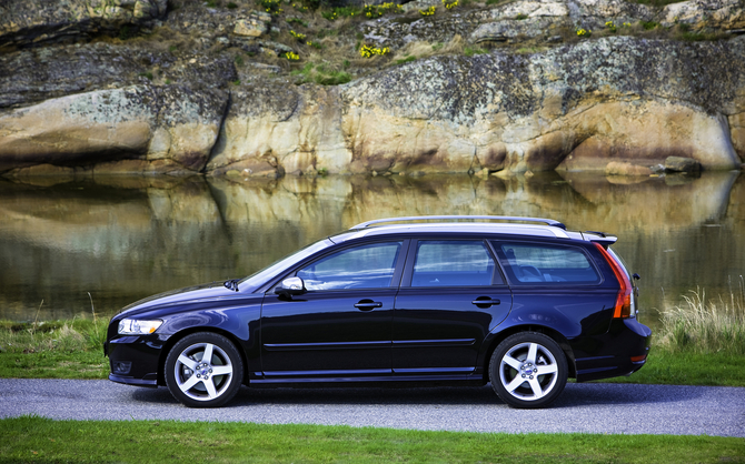 Volvo V50