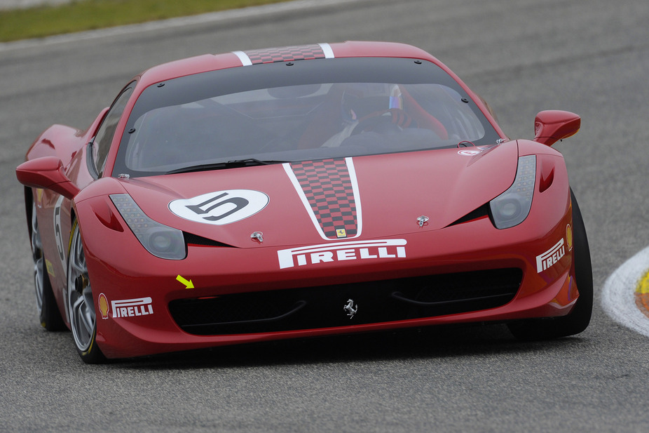 Ferrari 458 Challenge makes world debut at Bologna