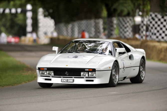 O 288GTO desenhado por Fioravanti foi o antecessor do F40