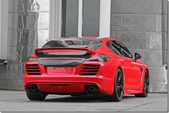 How do you like Porsche Panamera Red?