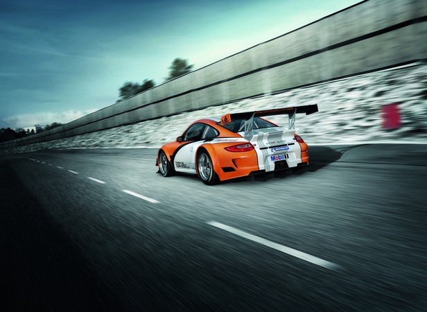 First pictures of the 911 GT3 R Hybrid revealed First pictures of the 911 GT3 R Hybrid revealed