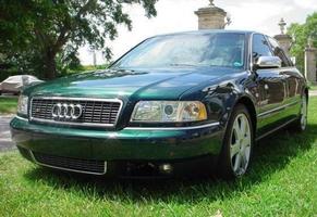 Audi S8 Tiptronic