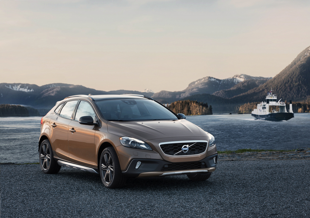 Volvo V40 T4 Kinetic CC Cross Country Powershift